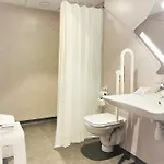 Ibis Budget Centre Gare מלון אמיינס