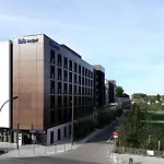 Ibis Budget Centre Gare 2* אמיינס