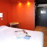 מלון Ibis Budget Centre Gare 2*