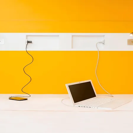 Ibis Budget Centre Gare 2* أميا